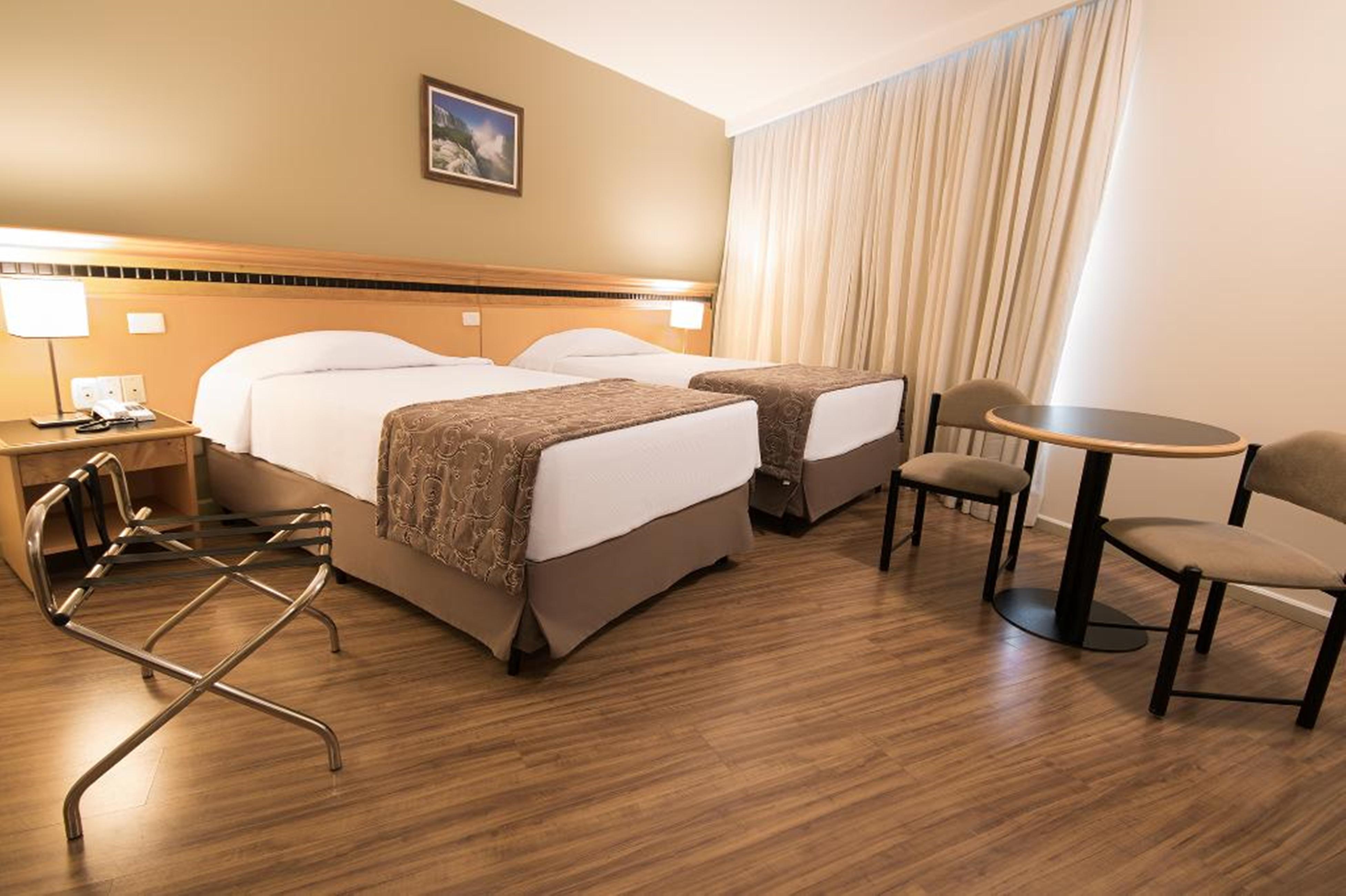 فندق ‪‪Golden Tulip Internacional Foz‬‬  فوز دو إيغواسو المظهر الخارجي الصورة
